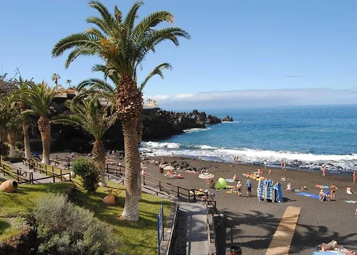 Apartment Arenas Negras Playa La Arena, Newly Renovated *
