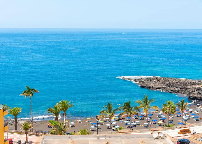 Arenas Negras Playa La Arena, Newly Renovated * Puerto de Santiago (Tenerife)